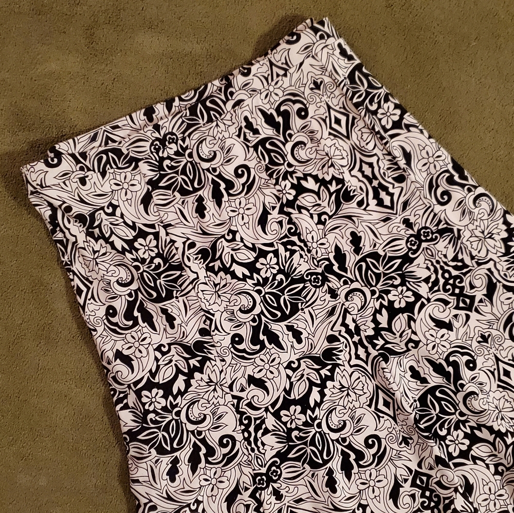 Axcess Floral Pattern A Line Midi Skirt
